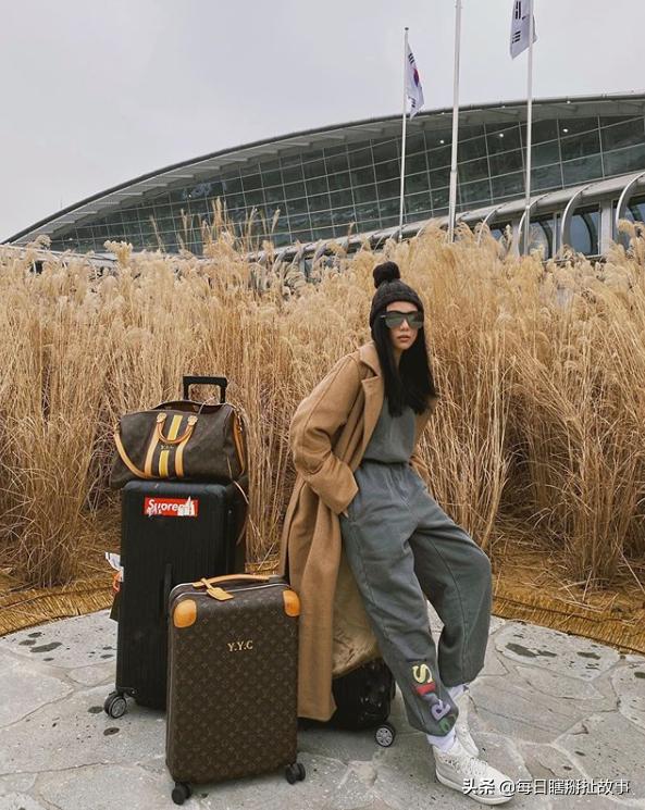 关注不断上升的新加坡亚裔时尚博主,所有小个子的暖心穿搭指南