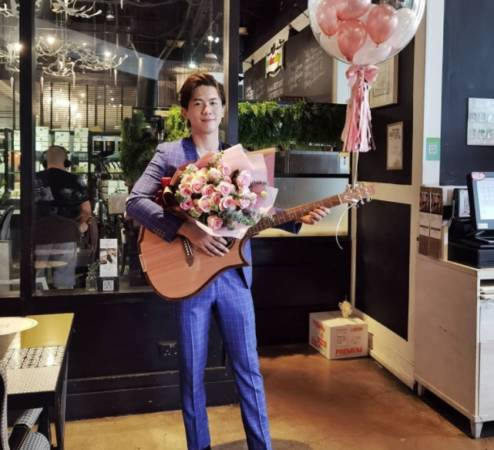 “不晓得第几次求婚了”  网友追问张钧淯:成功吗