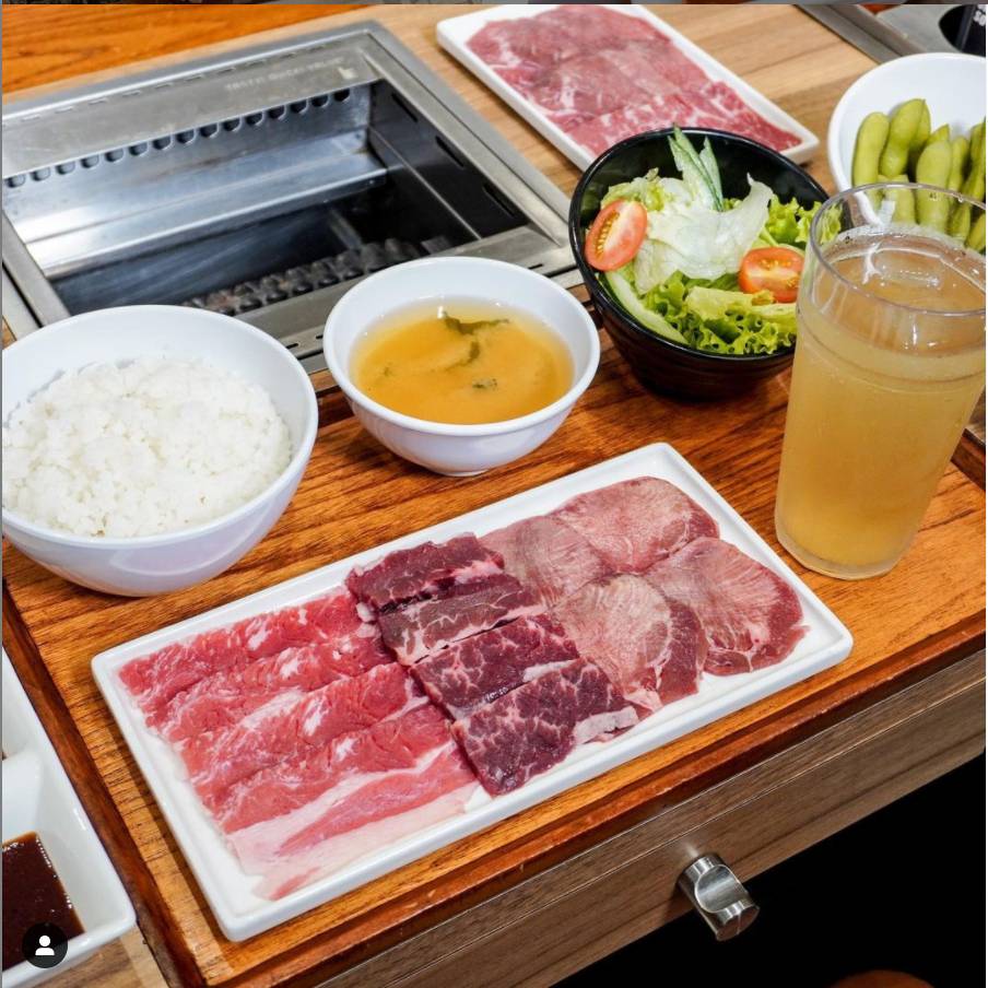 7.8新起！新加坡排队2小时日式烤肉开分店啦！高级和牛吃到撑