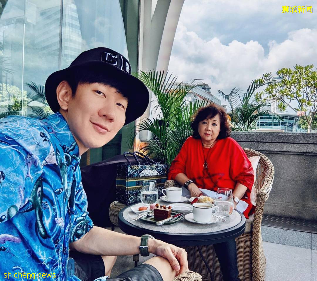 林俊傑回新加坡四個月！竟打卡了15個網紅景點，吃喝玩樂都有