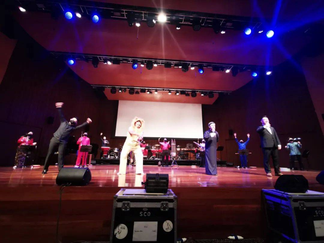 春城洋溢华夏情 不忘初心向前行