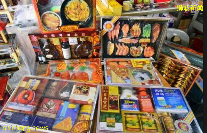 新加坡人不过鬼节,直接过“鬼月”