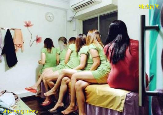 解封前，新加坡警察進行了八天“掃黃”，這些人沒有遵守安全距離