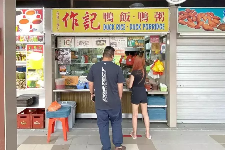 逢周末就爆滿!這個新加坡唯一的靠海美食村裏到底有哪些“寶藏小吃”