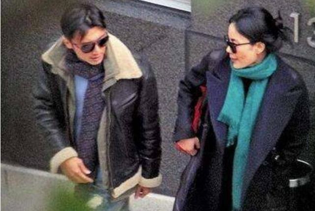 王菲称遇见合适的人便结婚,谢霆锋却遗憾没有陪新加坡的儿子们长大?