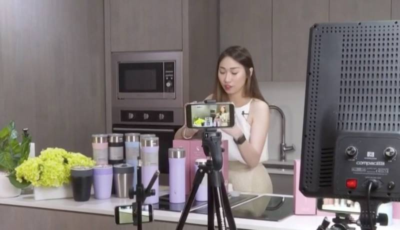 新加坡本地年輕人用實際行動，打臉“草莓族”稱號