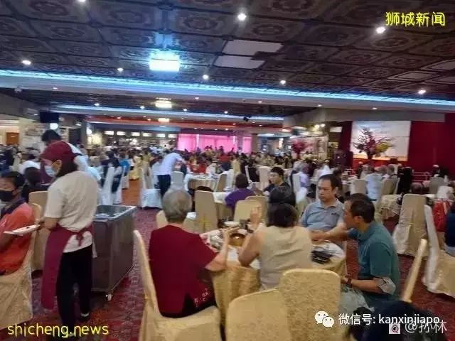在新加坡"美食四大天王"红星酒家吃早茶,人气不减当年