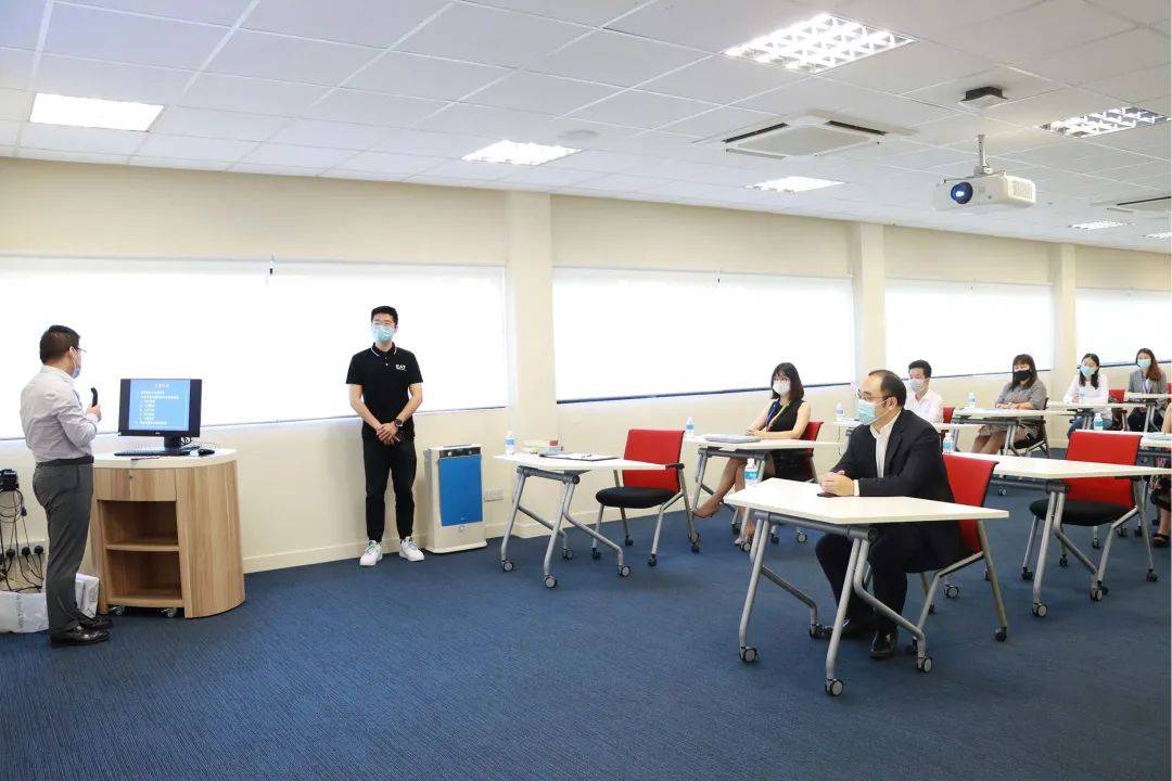 贴心高效!当中国留学生遇见温暖可靠的中国驻新加坡大使馆