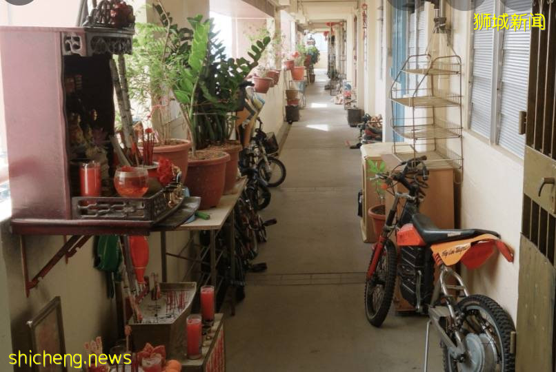 “受不了了!新加坡鄰居的囤積癖讓我抓狂!” .