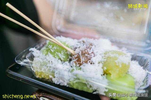 新加坡唐人街原来叫牛车水,市区最热闹的地方,聚集各种中国美食