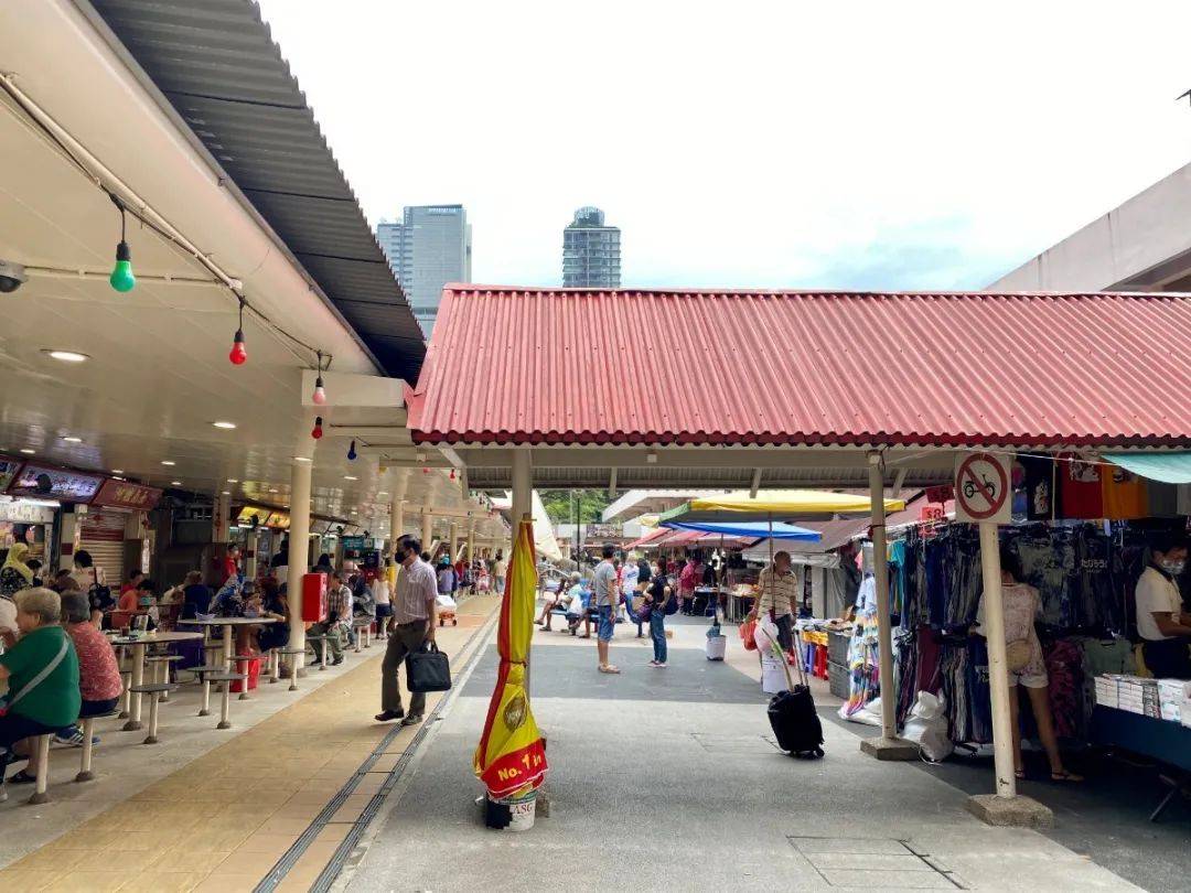 新加坡人间烟火最盛数巴刹，但是有时太浓，太呛人