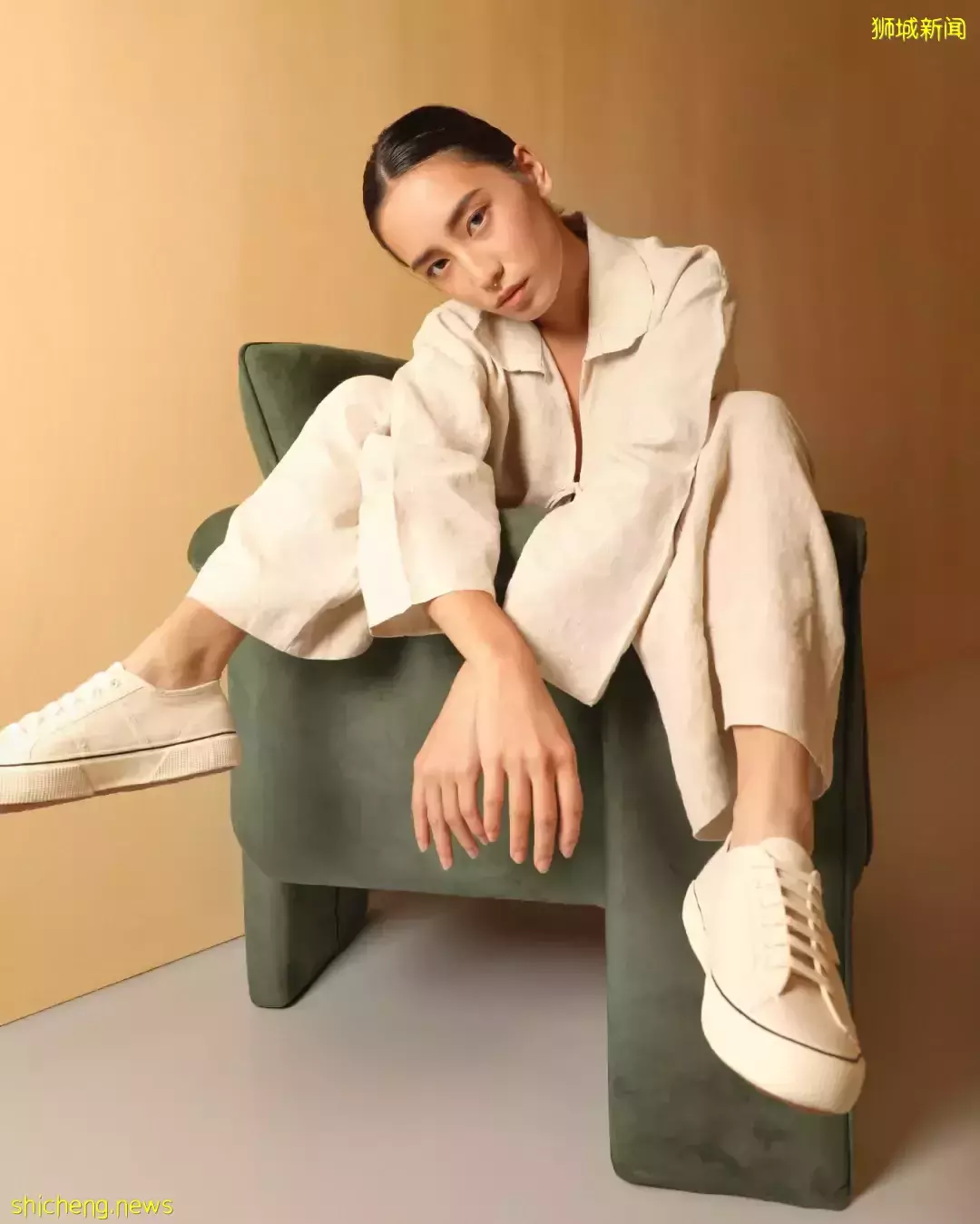 本周折扣!特价机票往返285新!大众书局清仓2折!滨海湾花园季票