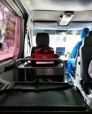 往返马新奔丧 暖心笔记 夫妻分享申请手续获网民按赞