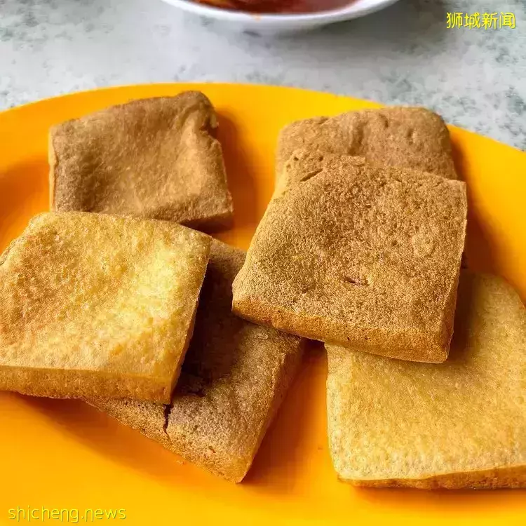 越臭越想吃！芽笼老字号“星仔香港臭豆腐”😮表皮焦脆、嫩滑可口，迅速爱上臭豆腐💗 