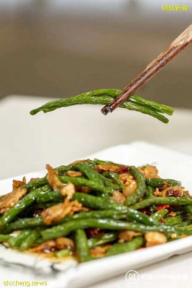 维也纳自助餐新开分店,锦鲤自助火锅火爆上线