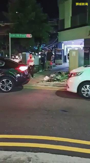 新加坡芽笼这个地方有多野?安哥开车反复冲撞另一辆车