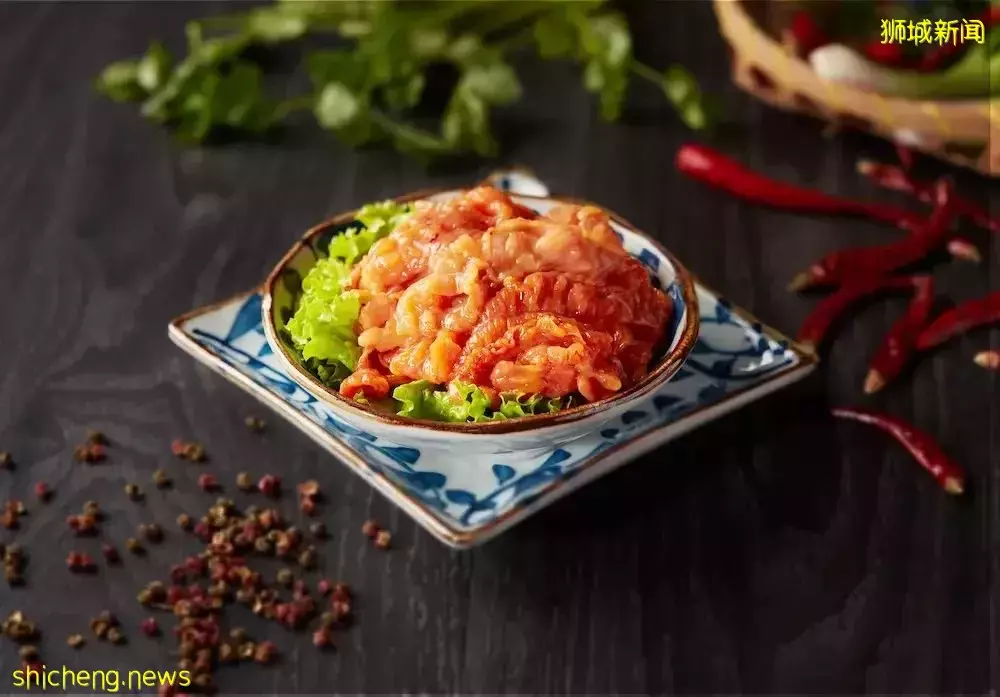 劉嘉玲、袁詠儀打Call的重慶火鍋來新加坡啦!老板竟然是他