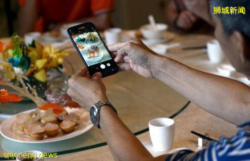 新加坡企業家爭當網紅!線上直播助力經濟複蘇!