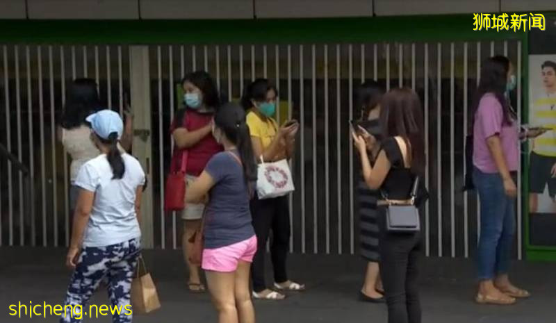 新加坡客工、女傭蜂擁街頭，太嚇人了，真不怕感染嗎!