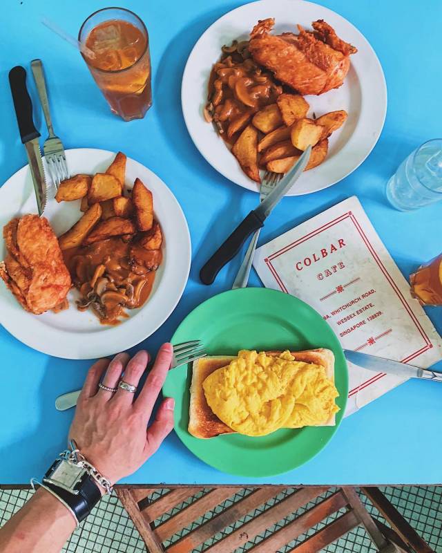 怀旧咖啡厅“Colbar”🍴 探“老”店1953年开业至今!新加坡隐秘的平价古老西餐厅