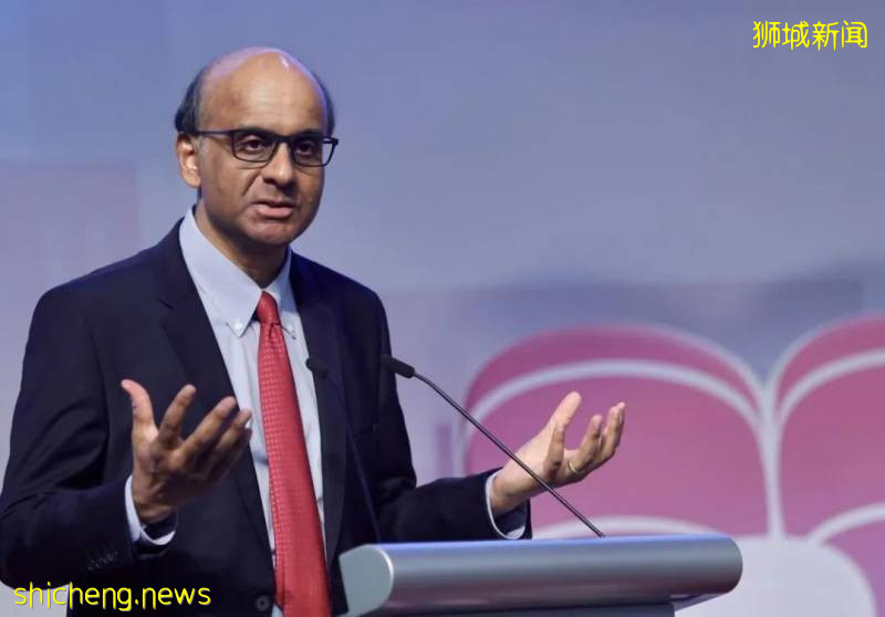 愤怒!华人女生在国外被警察踩头、扯头发和拖拽!亚裔也被歧视