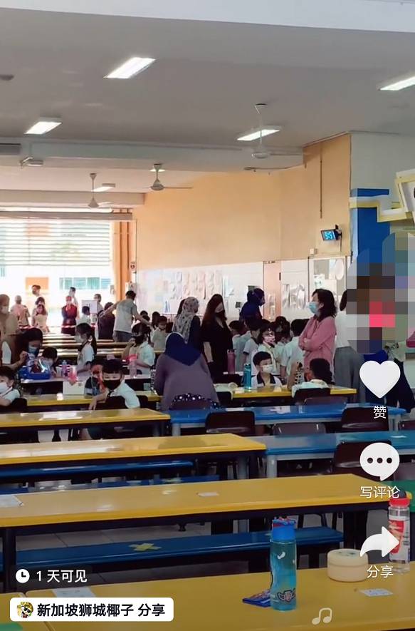 实拍!新加坡小学开学首日,疫情之下家长紧张疯了
