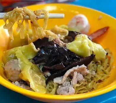 食在獅城 街頭米其林系列之新加坡10家經典肉脞面(Bak Chor Mee)合集