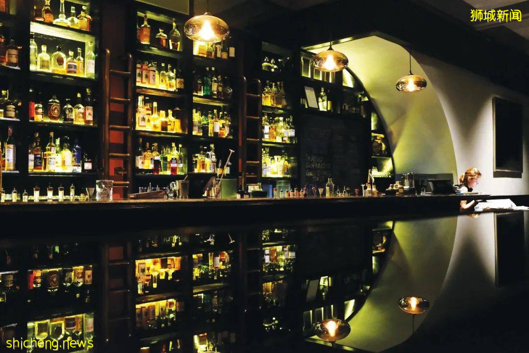 “2021亞洲最佳50酒吧”新鮮出爐！獅城獨家夜生活打開方式GET