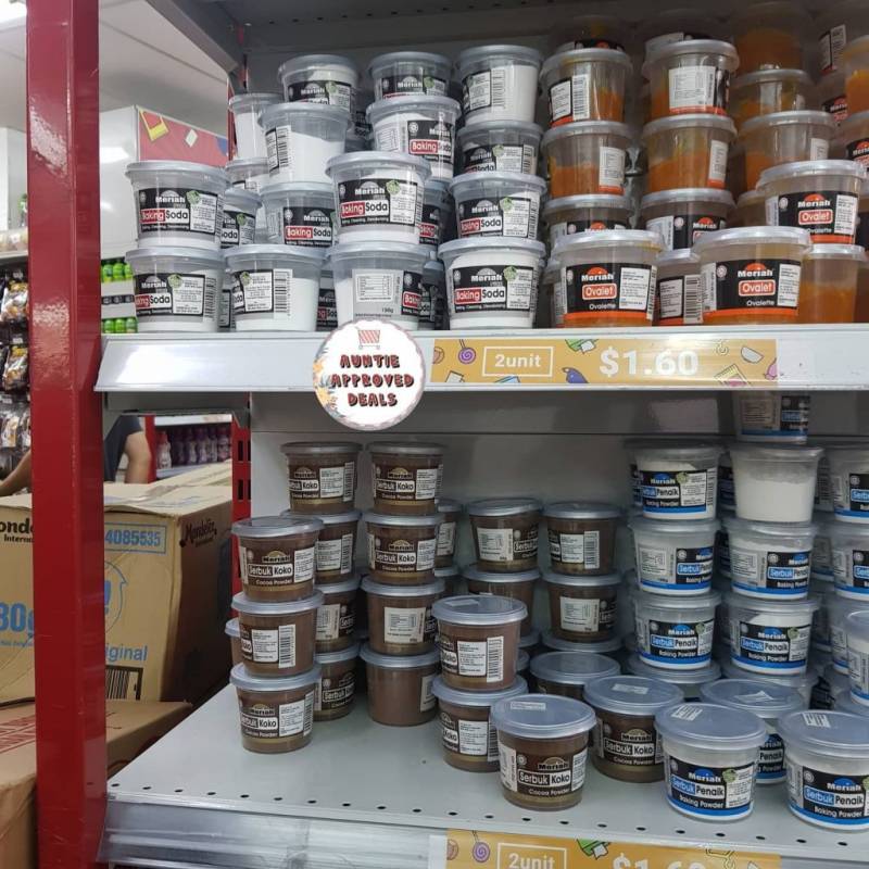 敢敢跟Daiso抢生意!这家藏在Bedok的杂货店全场S$1.6,小天地里也是品类齐全,应有尽有喔