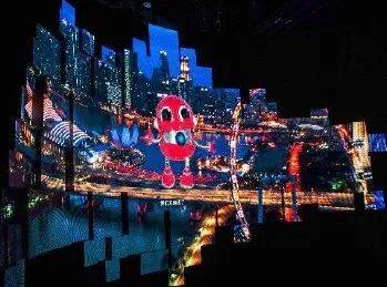 新加坡摩天轮推出全新导览“时光之旅”，穿越时空至700年前