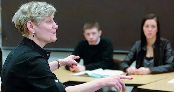 UWC创始人分享国际教育形势的变与不变，留学选择题看他怎么说