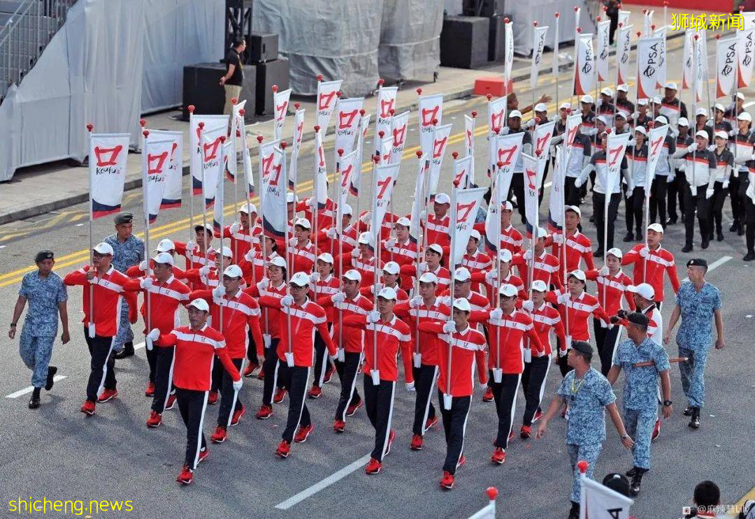 “我参与了新加坡国庆表演!分享排演中的苦辣酸甜”