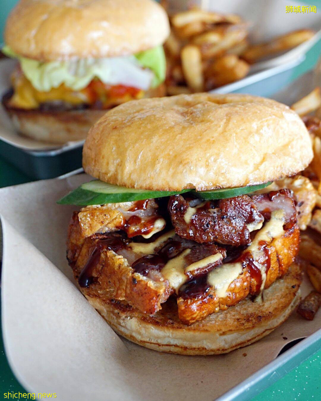 Hambaobao开设实体店啦🎊分量大、口味多🍔新菜单增加小蛋糕🍰干饭人快冲