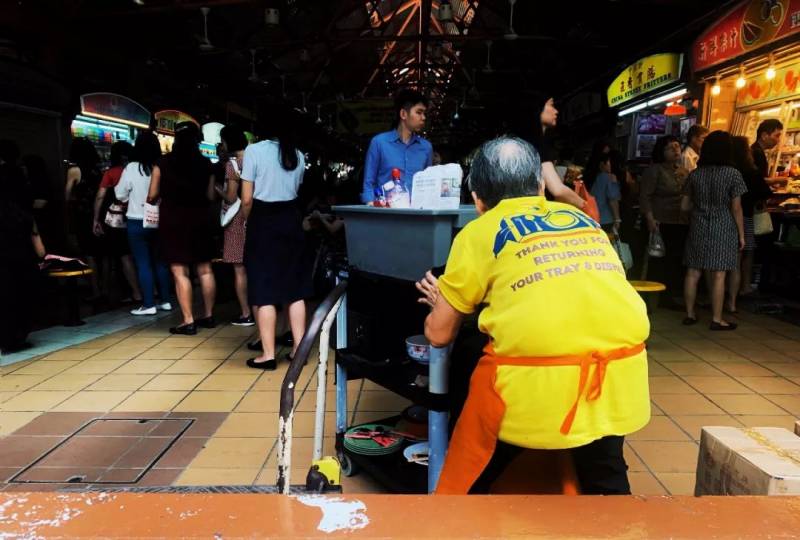 SINGAPORE Day 2 新加坡不养闲人，牛车水并不迟暮