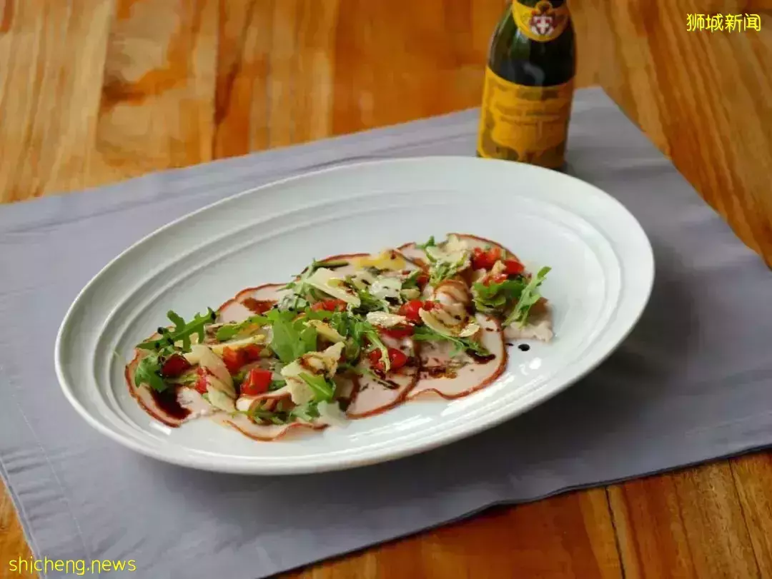 这间图斯卡纳风的意大利餐馆,牛排值得一试