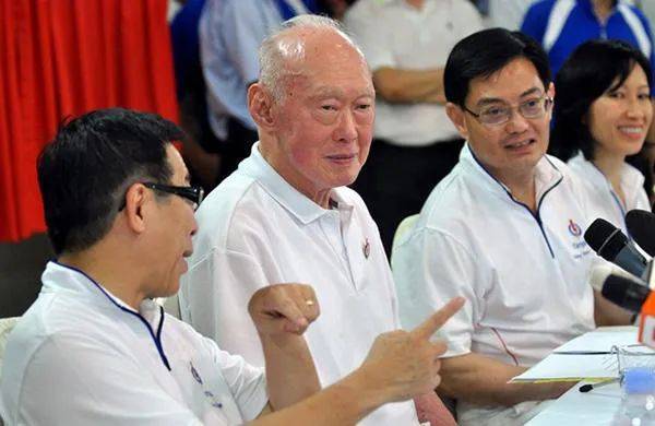 新加坡故事:經驗與挑戰