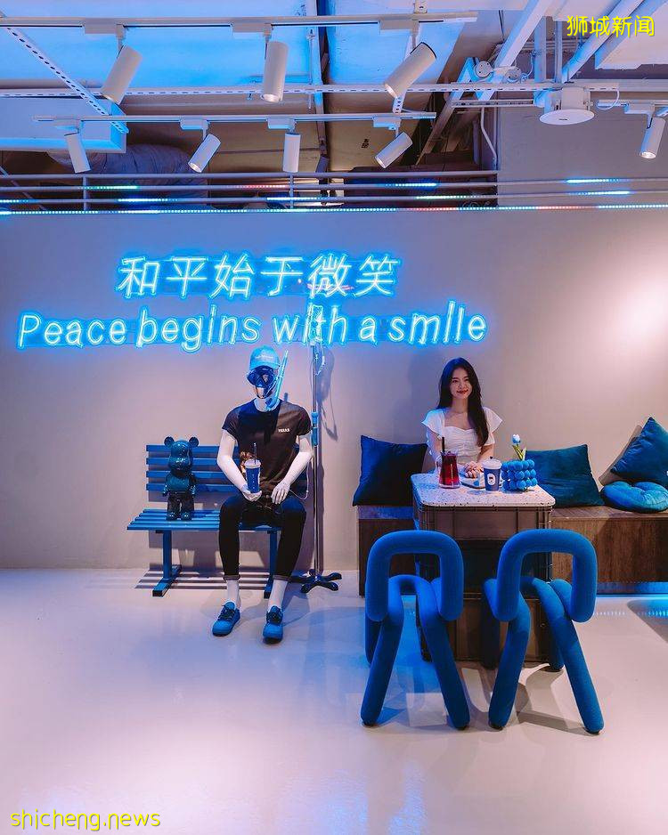 全店高顔值💙Smile Dessert第二間分店走藍色療愈風！琳琅滿目的甜品，等你來打卡📷