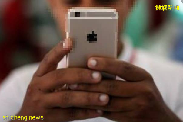 不顾前车之鉴，新加坡又有公务员泄密疫情第二阶段解封细节被逮捕