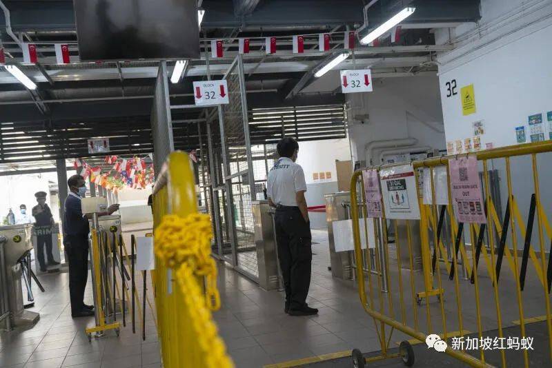 疫情拉高了新加坡保安員月薪，安保培訓課成人們青睐的“後路”