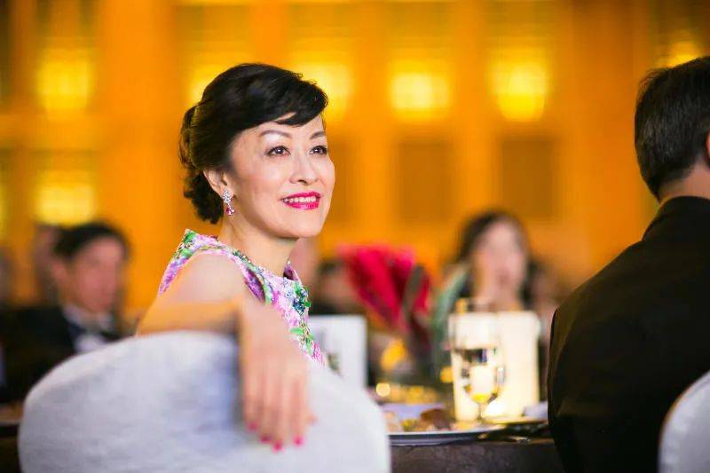 李光耀兒媳林學芬被吊銷律師執照後,改行做起了這個