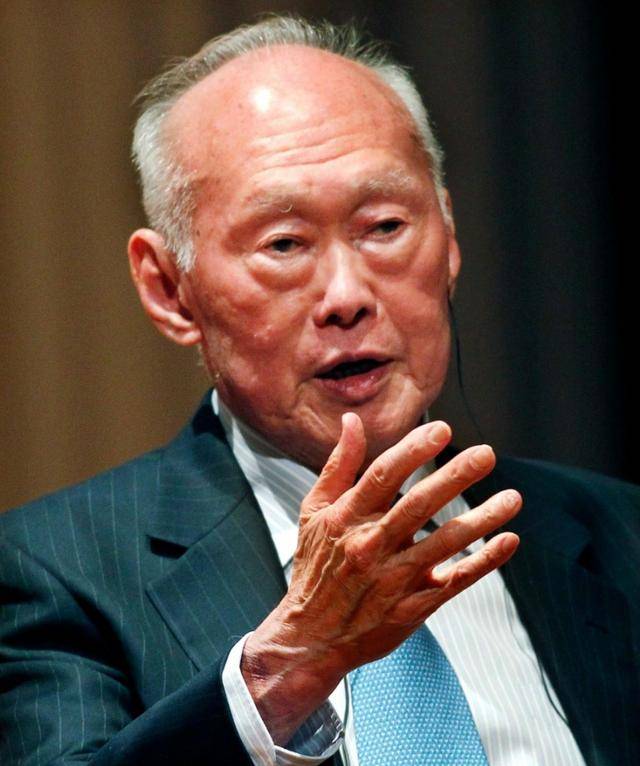 李光耀：如果没有移民和外籍劳工，新加坡将会崩溃