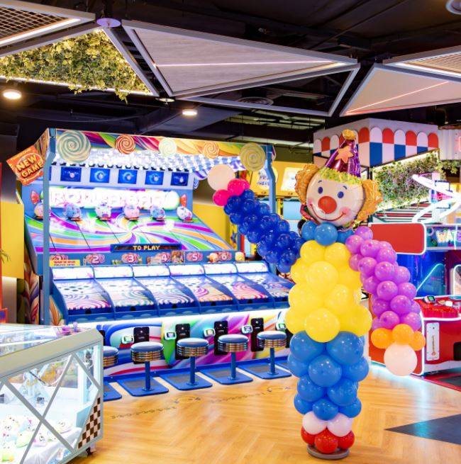 新加坡最大的Timezone在Westgate開幕啦! 200多個遊戲,還有迷你保齡球館