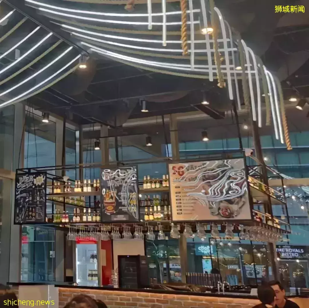 資深吃貨小助手的打卡攻略 Utown