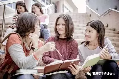 总理夫人发文力挺!请收起对新加坡私立高等院校的偏见