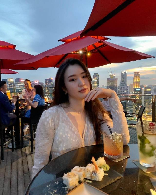 高處不勝醉!新加坡最潮網紅露天酒吧大搜羅· 美酒+美景 · 皇後敢打賭 · 你絕對hold不住