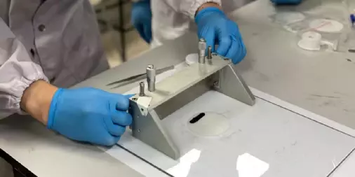 电池也能降解?新加坡的纸电池能在4周内分解