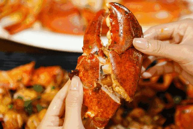 吃什麽海鮮?吃……蒸海鮮!西部這家店必須來打卡一下