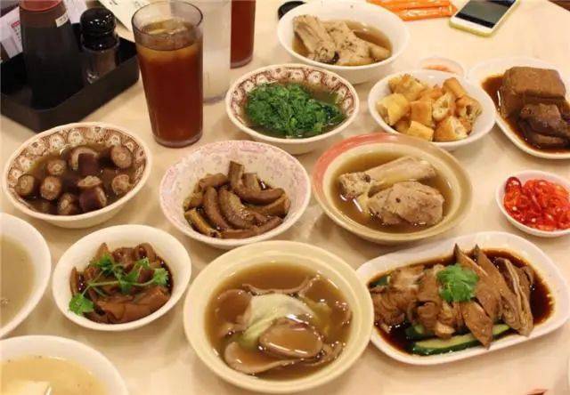 走进东南亚，带你一起对狮城新加坡，开启美食搜罗和玩法寻猎