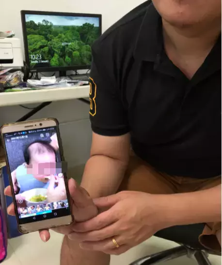 人間慘劇!六個月大嬰兒死在保姆家,新加坡阿姨:我願意下跪