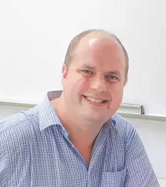 大隱隱于市,新加坡CBD竟有性價比這麽高的私人英語學院